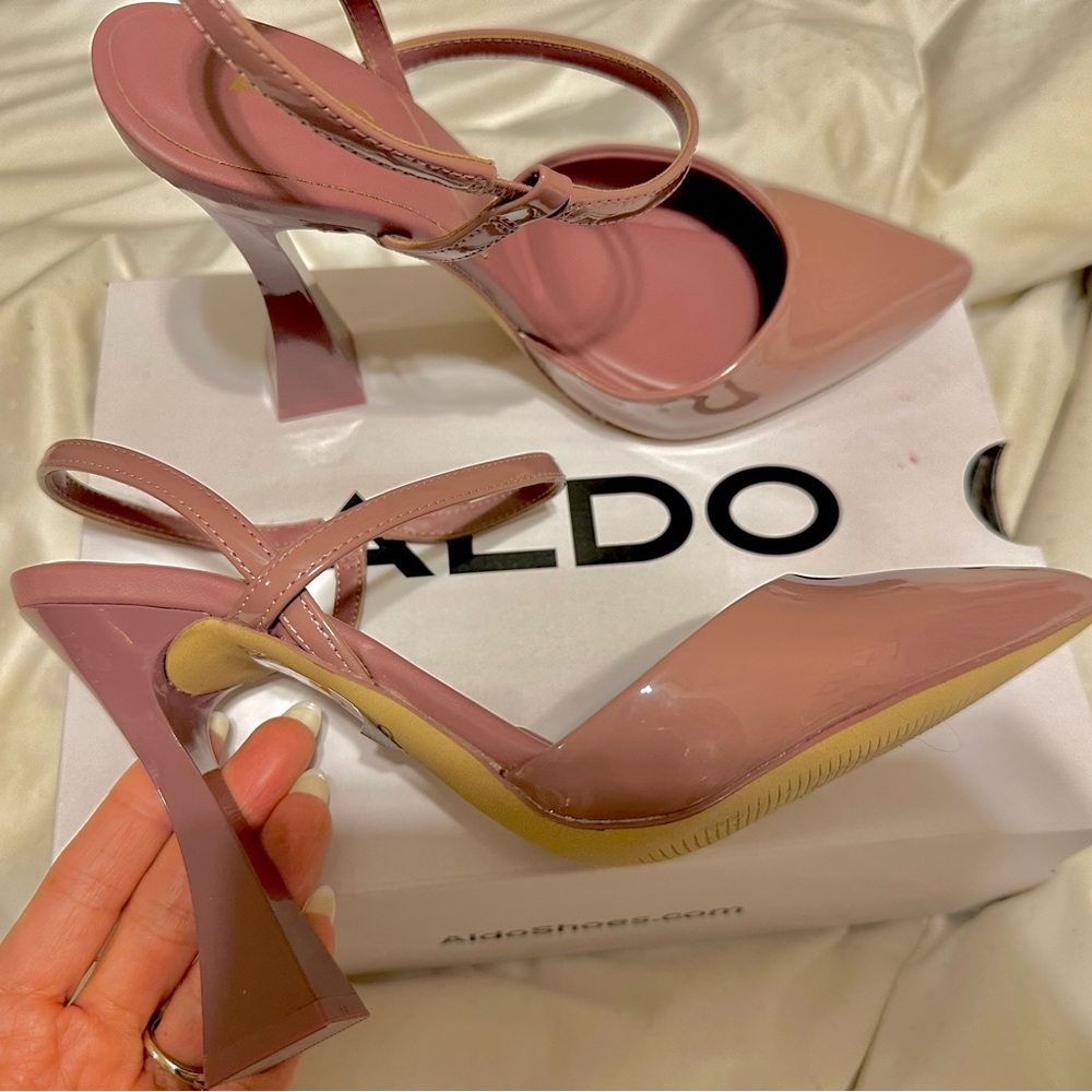 Aldo Zaha 7.5 heels